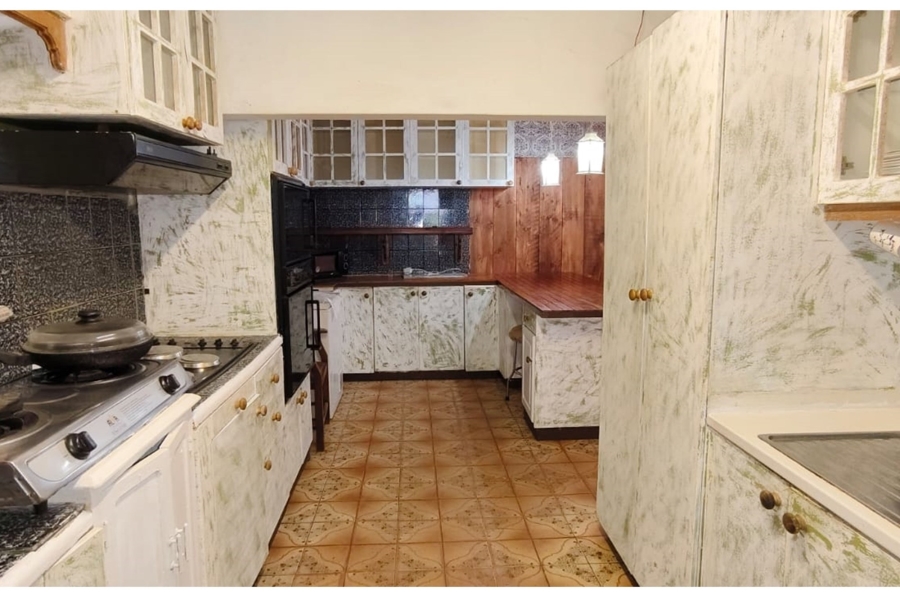 To Let 4 Bedroom Property for Rent in Pacaltsdorp Western Cape